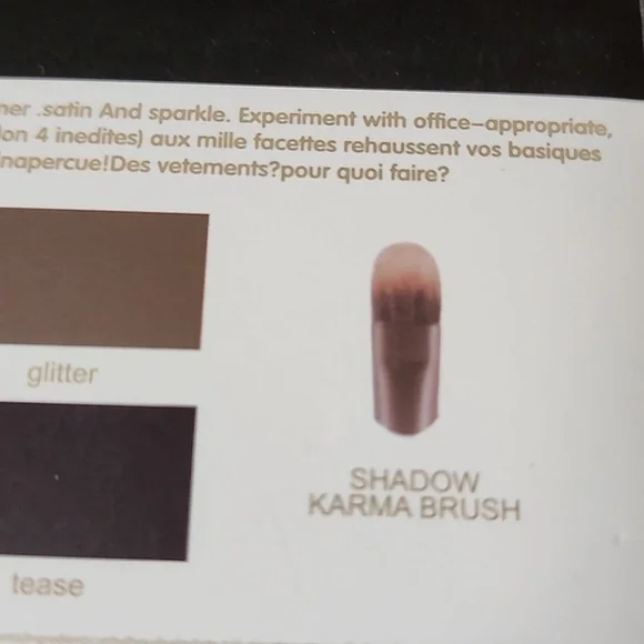 New Doll Face neutral Eye Shadow Palette - Picture 14 of 15